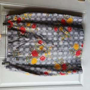 Soho Apparel Plaid and Floral Midi Skirt Size M